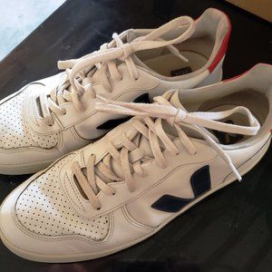 Men's V-10 Nautico Low-Top Leather Sneakers size 11.5 US